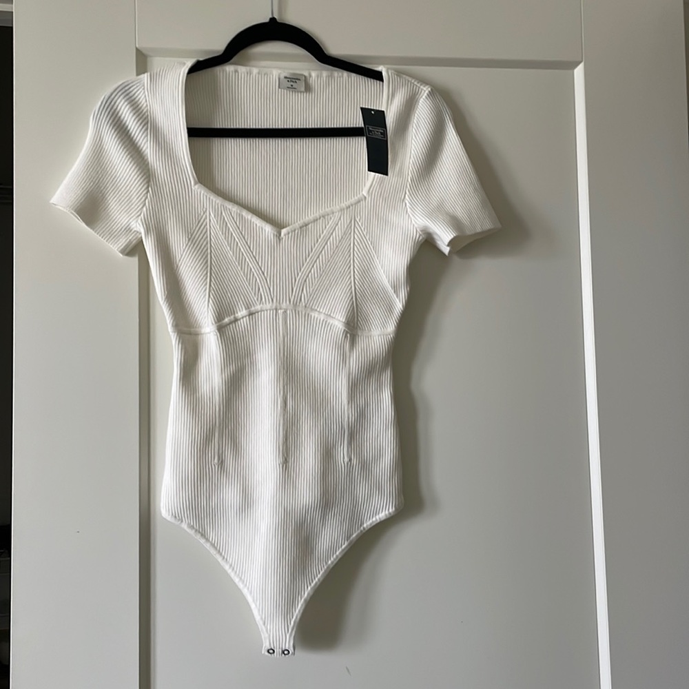 NWT Abercrombie blouse